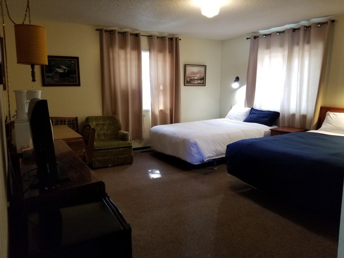 Melsask Motel Melville エクステリア 写真